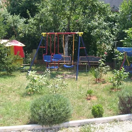 Apartman 37